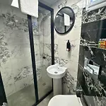 Hotel Kaya *