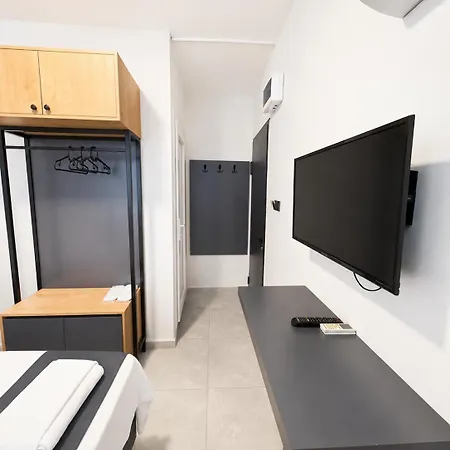 Kaya Hotel